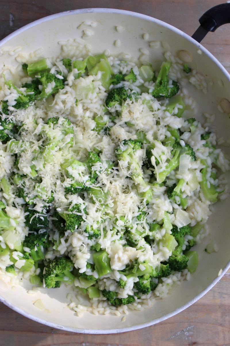 cheesy risotto met broccoli