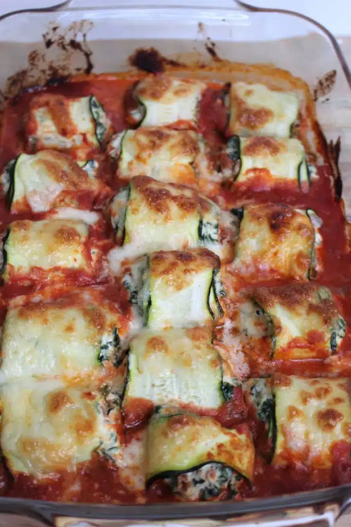 courgetterolletjes met ricotta en spinazie