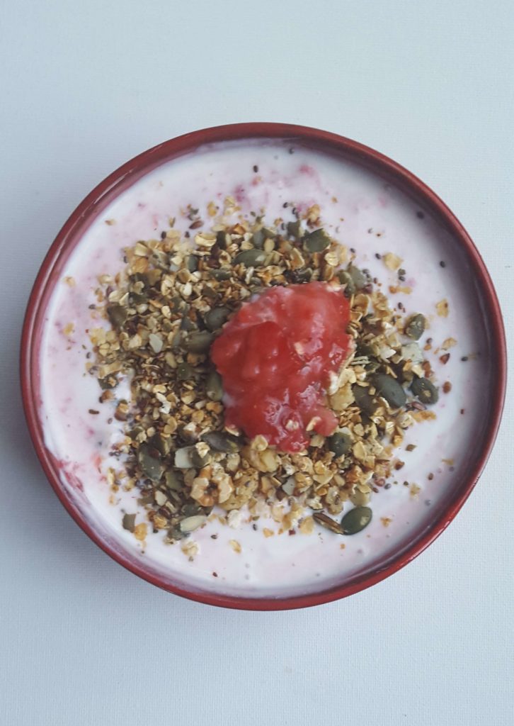 snelle granola met aardbei