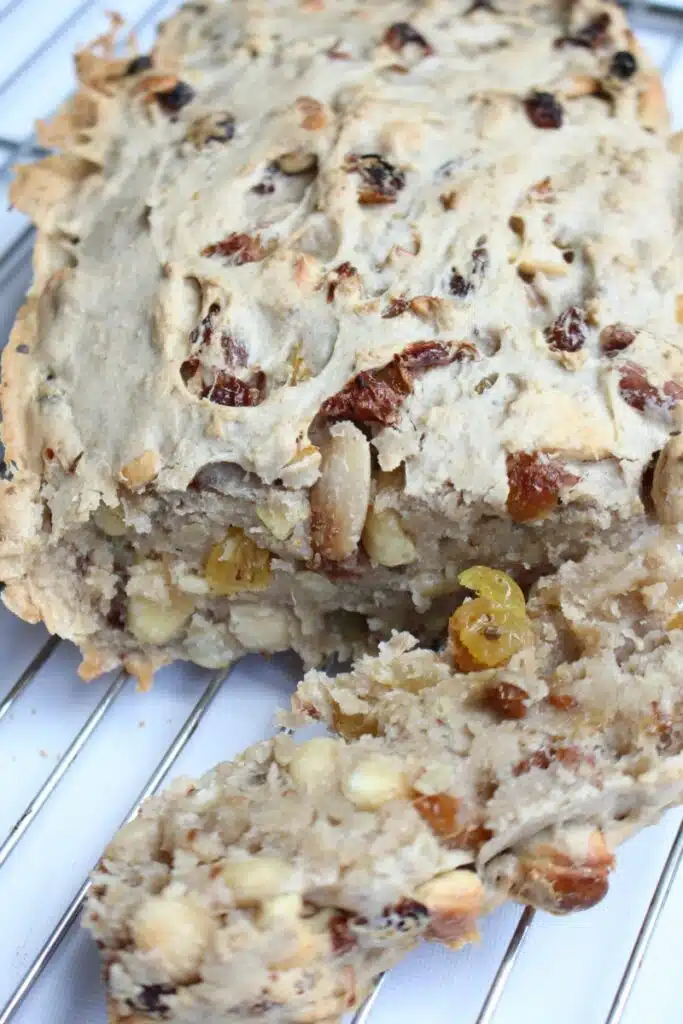 Noten Rozijnenbrood