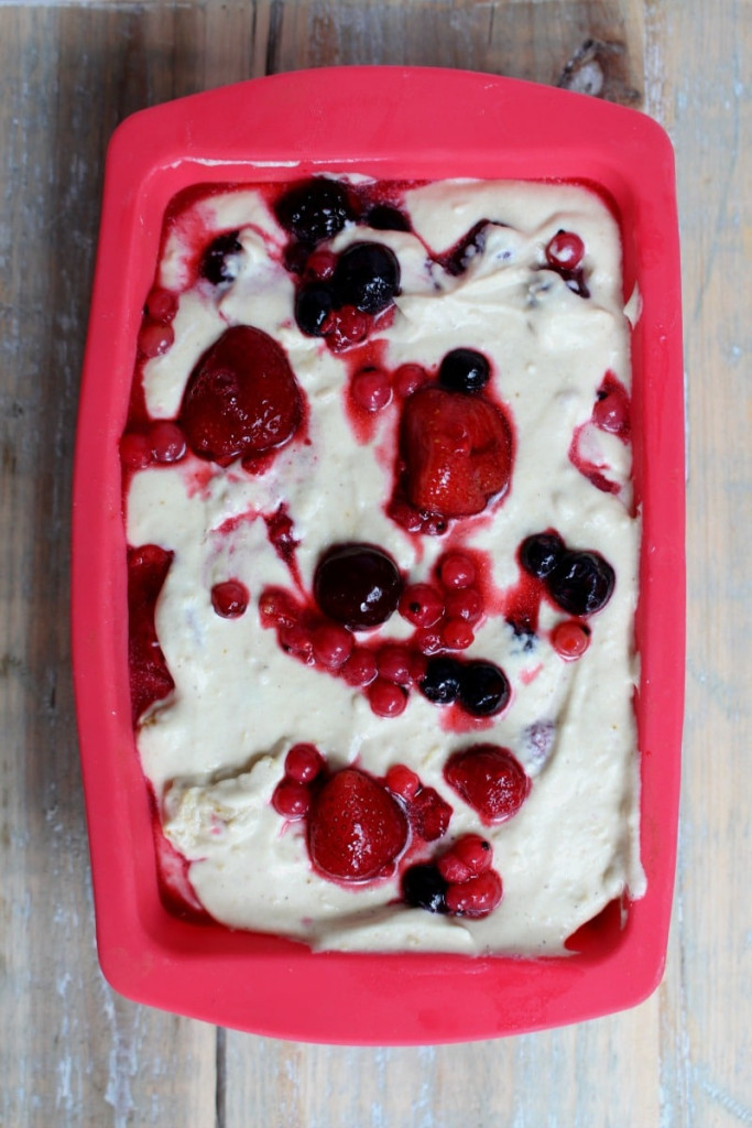 Cake ricotta met zomerfruit 2