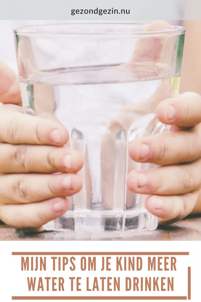 Mijn tips om je kind meer water te laten drinken 1