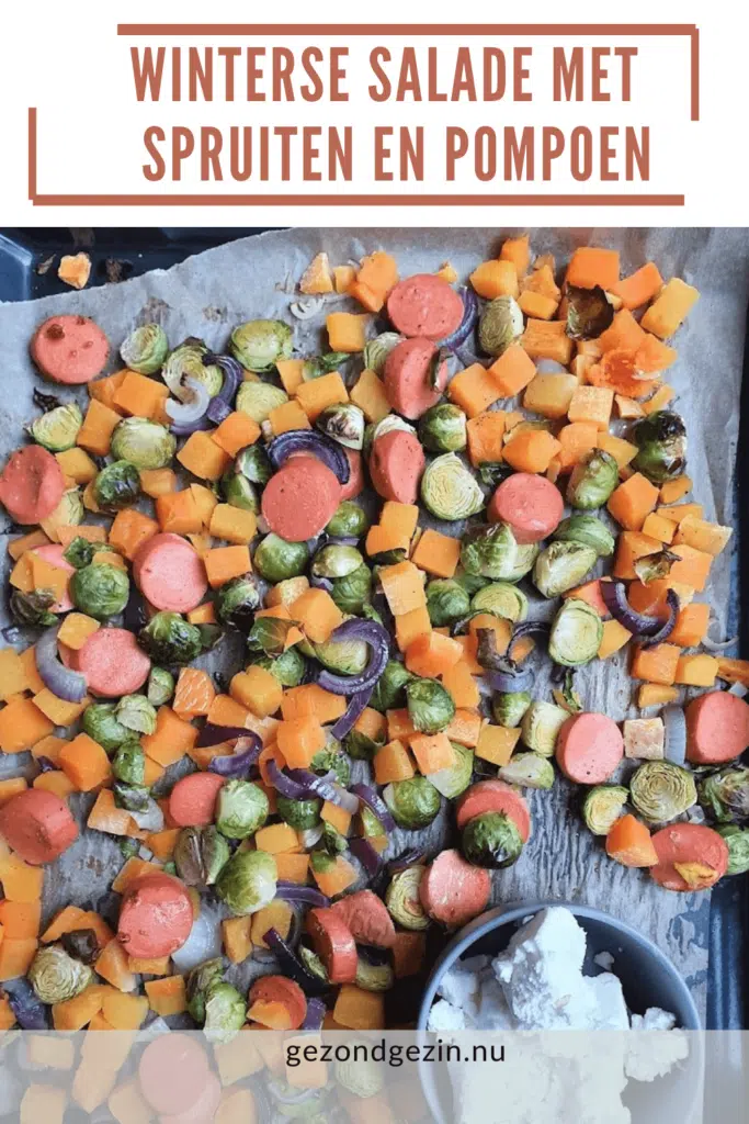 bakplaat met groenten, rookworst en schaaltje feta