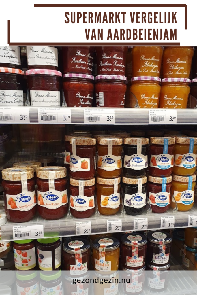 schap potten jam in de supermarkt