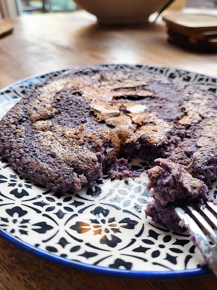 Dikke pannenkoek met havermout en bosbessen