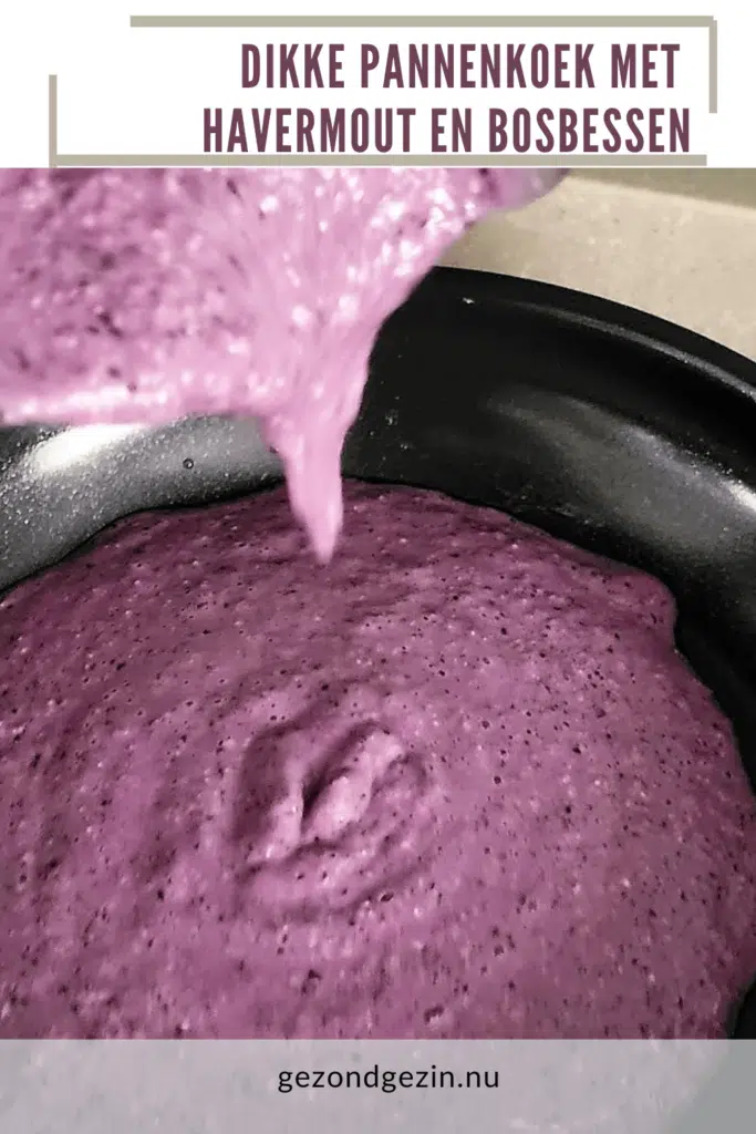 Dikke pannenkoek met havermout en bosbessen