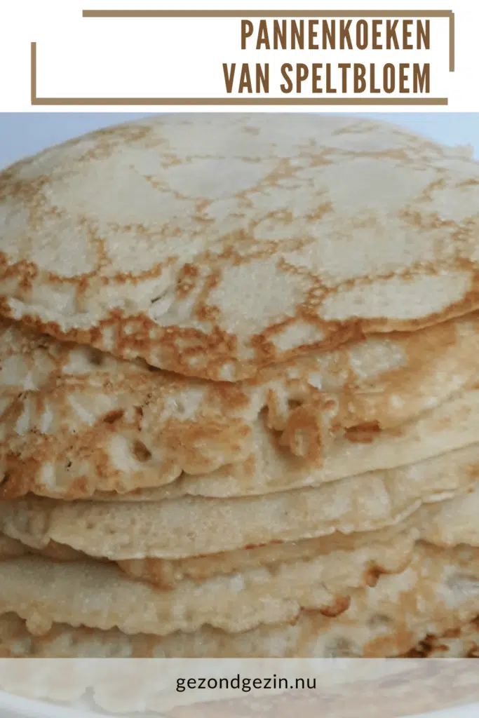 afbeelding van stapel pannenkoeken om te bewaren op Pinterest