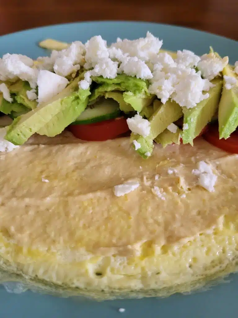 Omelet met hummus