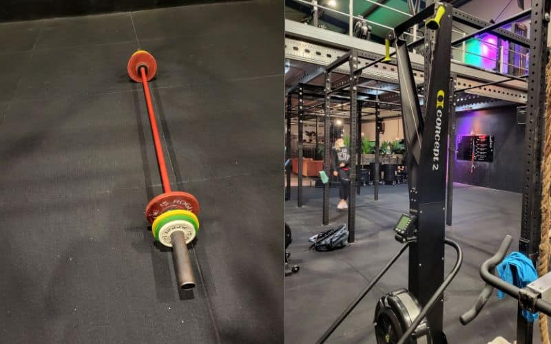 crossfit box met skiapparaat en bar met gewichten